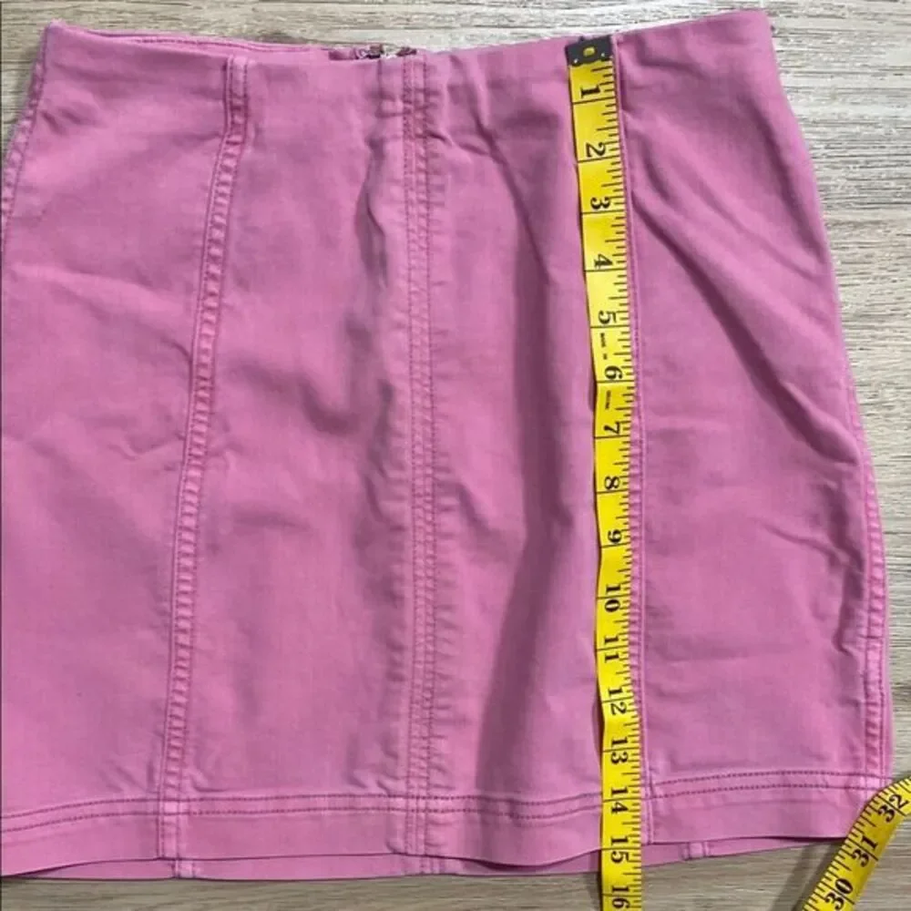 Free People Pink Seamed Mini Skirt‎ Size 4 Cotton Blend Bodycon - Picture 9 of 10